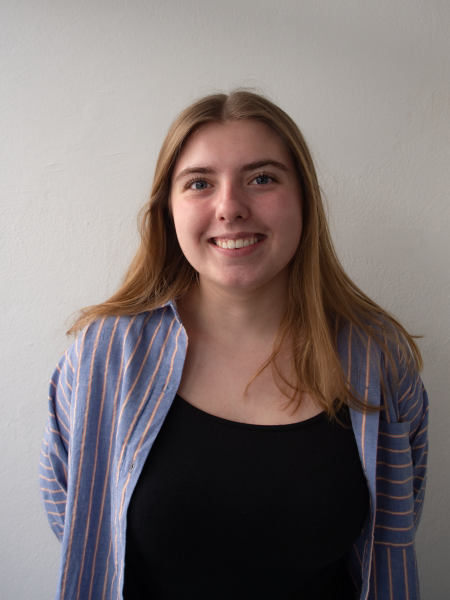 Leiterin Schwimmen/Rettungsschwimmen: Julia Schulte